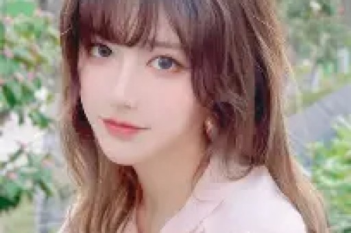 不到48小时3大瓜！编剧开撕白鹿94岁开演唱会黄晓明令人意外