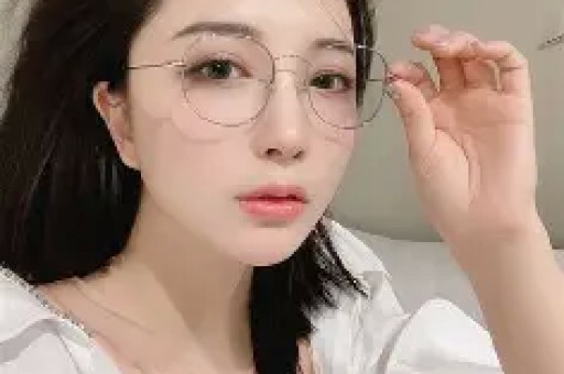 娱乐八卦资讯合集（涉及谢贤、张柏芝、白鹿等艺人）